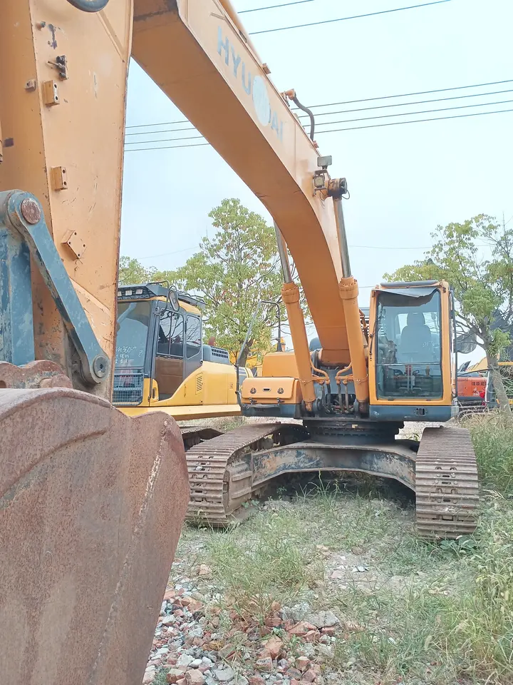 HYUNDAI 385LVS-9T Excavators