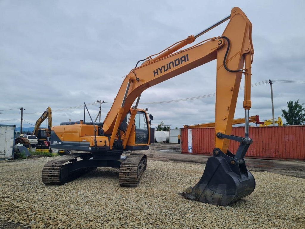 HYUNDAI R260LC-9S Excavators