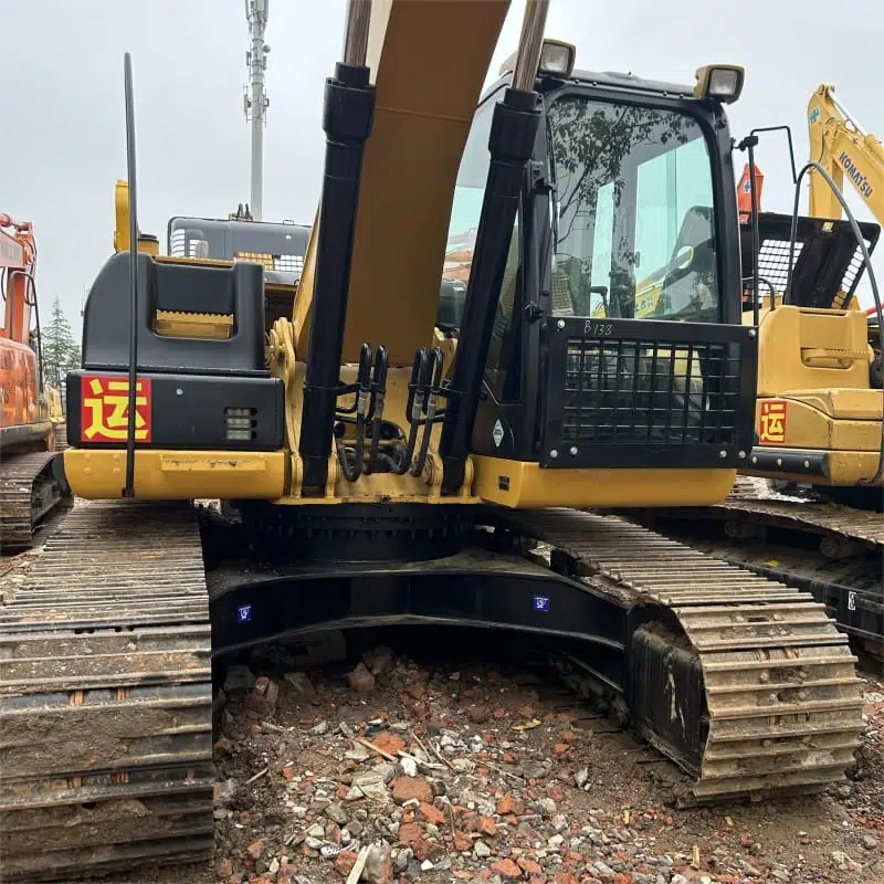 Used Caterpillar 320D Excavators