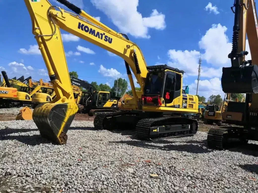 Used Komatsu PC240 excavator