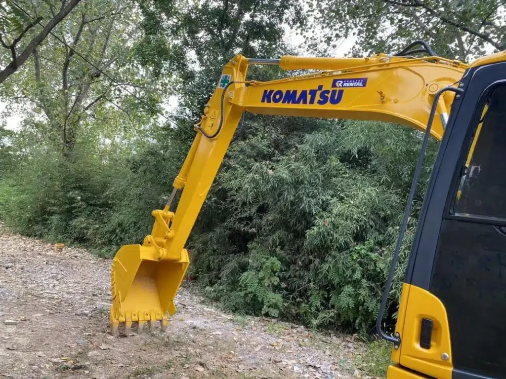 Used Komatsu PC130 excavator