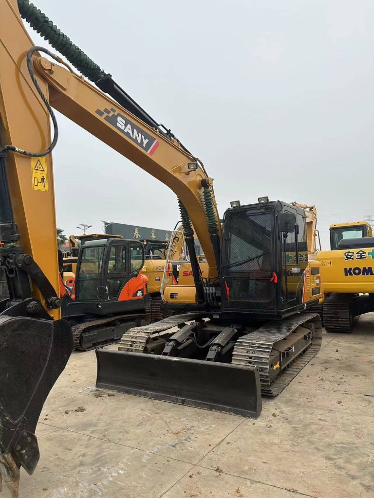 Used Sany135C Excavator