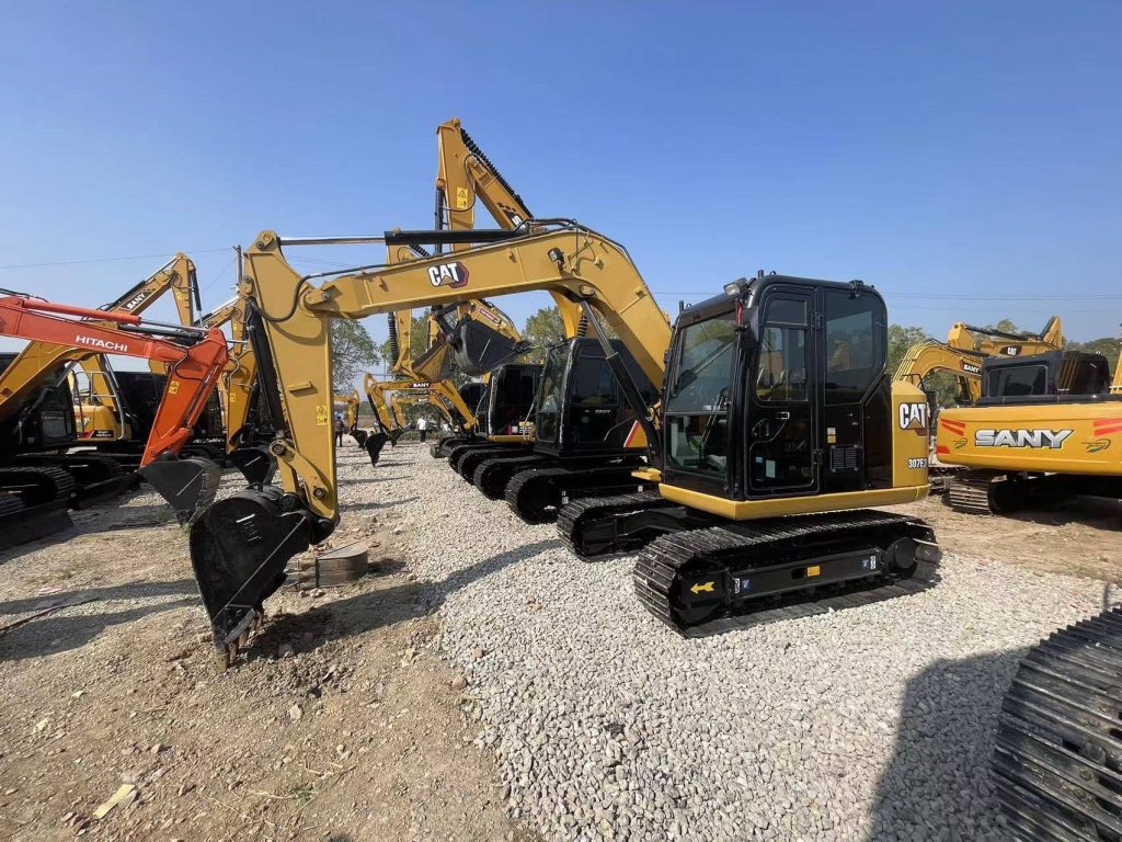 Used Caterpillar 307E2 Excavators